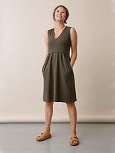 Imetysmekko Tilda Pine Green